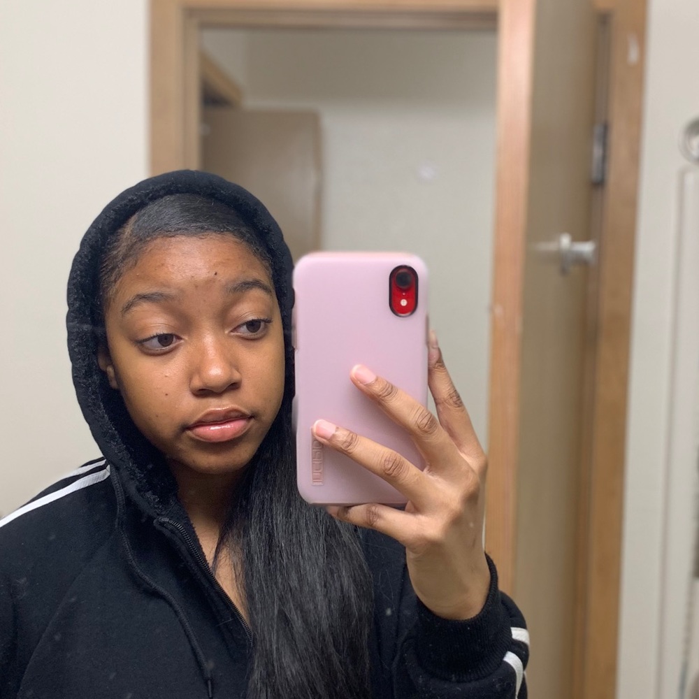 Meet your Posher, Ahshah